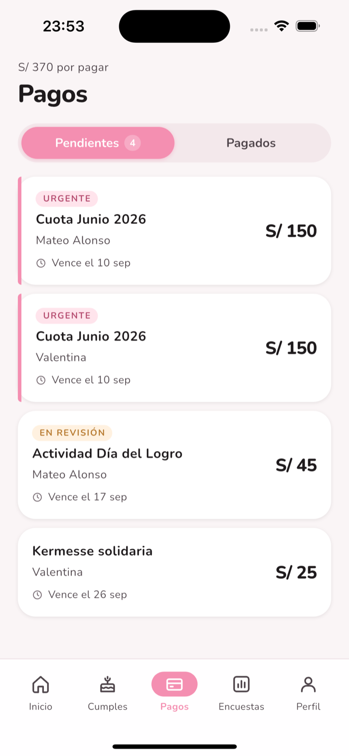 Lista de pagos pendientes en la app móvil, con tags de urgente y en revisión